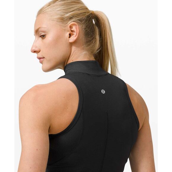 Lululemon Rib Zip-Front Cropped Run Tank Top Black Size 4 Gym Run Workout - Picture 2 of 6